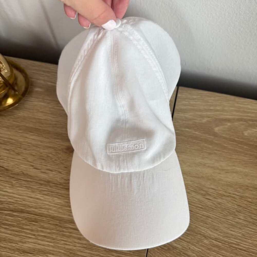 White lulu hat not sold anymore womens one size - soft runners hat